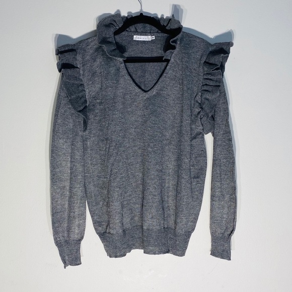 ARK & Co.**Gray Ruffled Sweater**Small - Picture 3 of 5